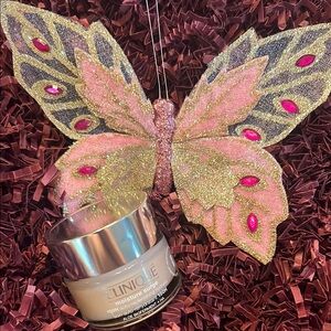 Clinique Moisture Surge 100H auto replenishing hydrator aloe bio ferment + HA